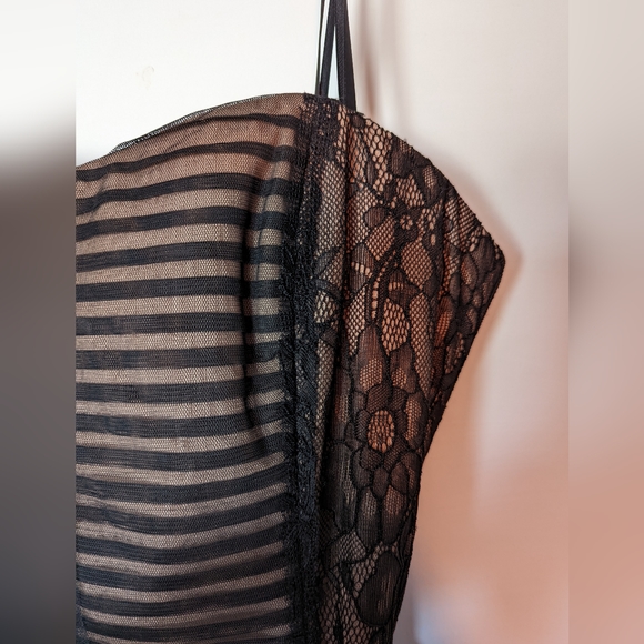 BCBG black and nude lace overlay strapless dress - size 10 NWT - Picture 8 of 16